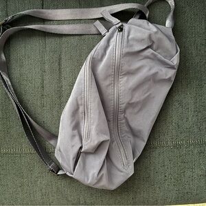 Blue Gray Women’s Shoulder Bag